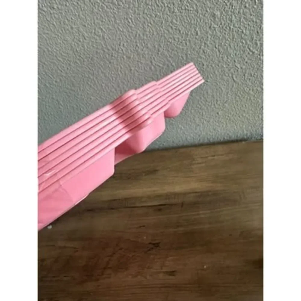 Mainstays Unicorn Shaped Pink Divider Eating  Plates - Set of  7